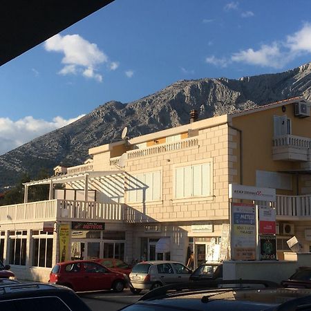 Apartments Dami - 100M From The Sea Orebic Exterior photo
